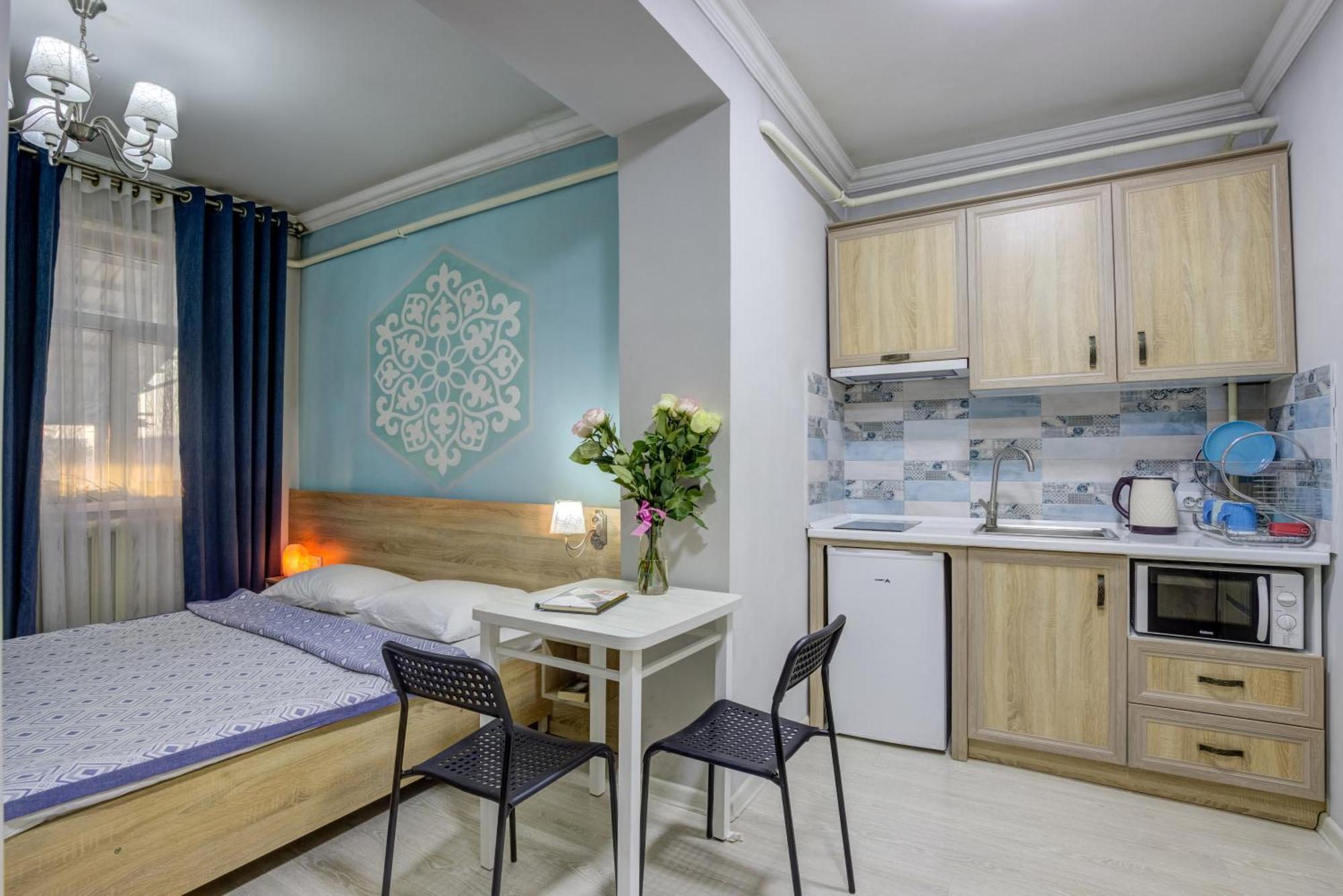 Viva Hotel Bishkek Exterior photo